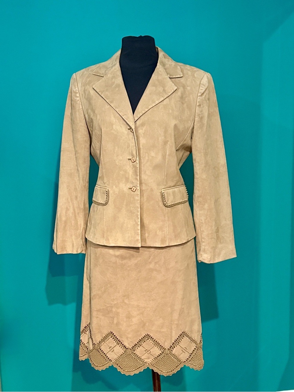 Tahari Elegant Beige Suede Blazer and Matching Skirt